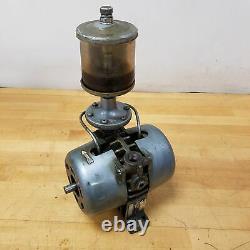 Gast 0465-V2A, Rotary Valve Vaccum Pump with Oil Reservoir. USED